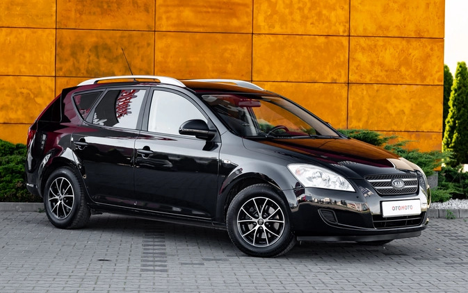 Kia Ceed cena 17900 przebieg: 162000, rok produkcji 2008 z Radom małe 529